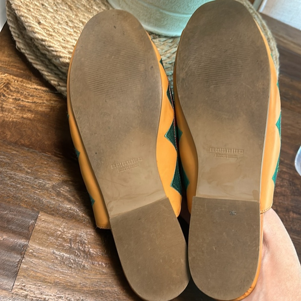 Farm rio beaded mules with tassel. - Picture 4 of 4